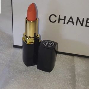 Chanel Rouge Lip Minature Moisturizer Natural Long